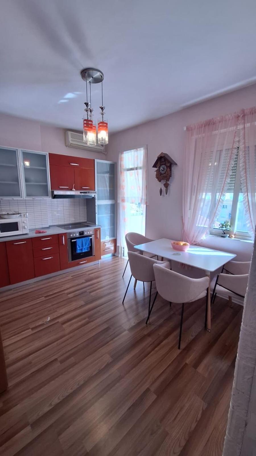 Cozyflat In The Middle Of Tirana Apartment Exterior photo